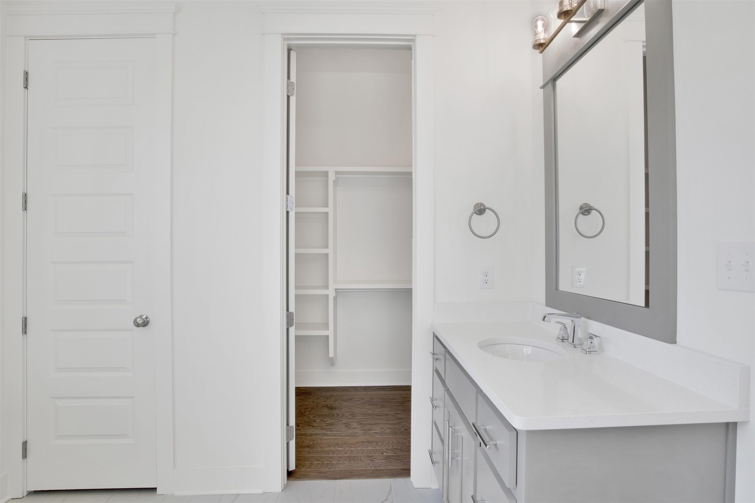 8615 Daintree Court Daphne, AL 36526 - Photo 27 of 41 Bathroom