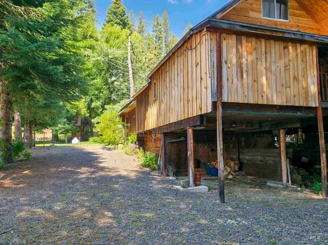 $325,000 | 4482 Council Cuprum Road, Council, ID 83612