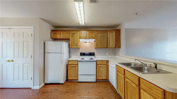 $1,150 | 1509 Hollow Hill Drive, Unit A, Bryan, TX 77802