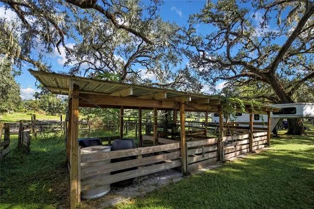 $879,900 | 4457 County Road 542H, Bushnell, FL 33513