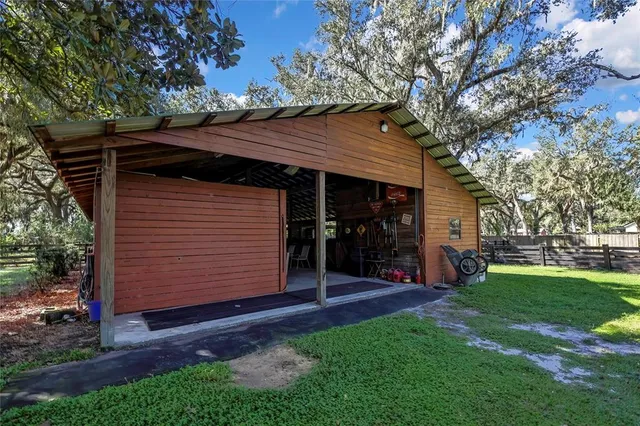 $879,900 | 4457 County Road 542H, Bushnell, FL 33513