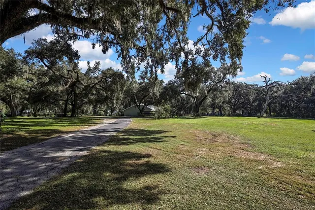 $879,900 | 4457 County Road 542H, Bushnell, FL 33513