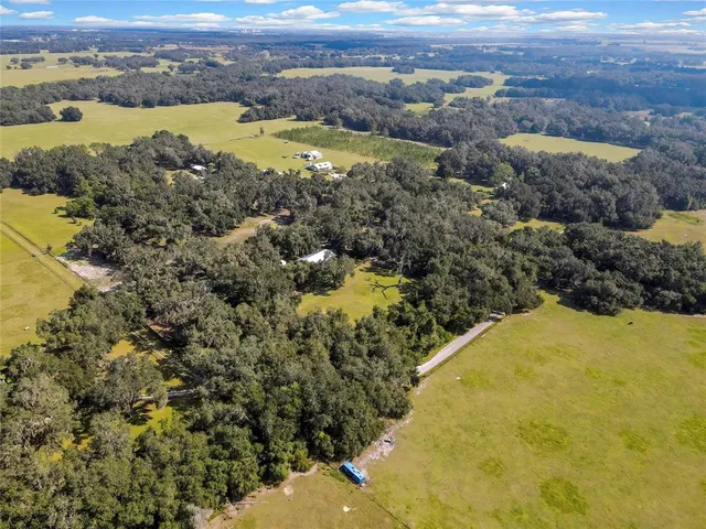 $879,900 | 4457 County Road 542H, Bushnell, FL 33513