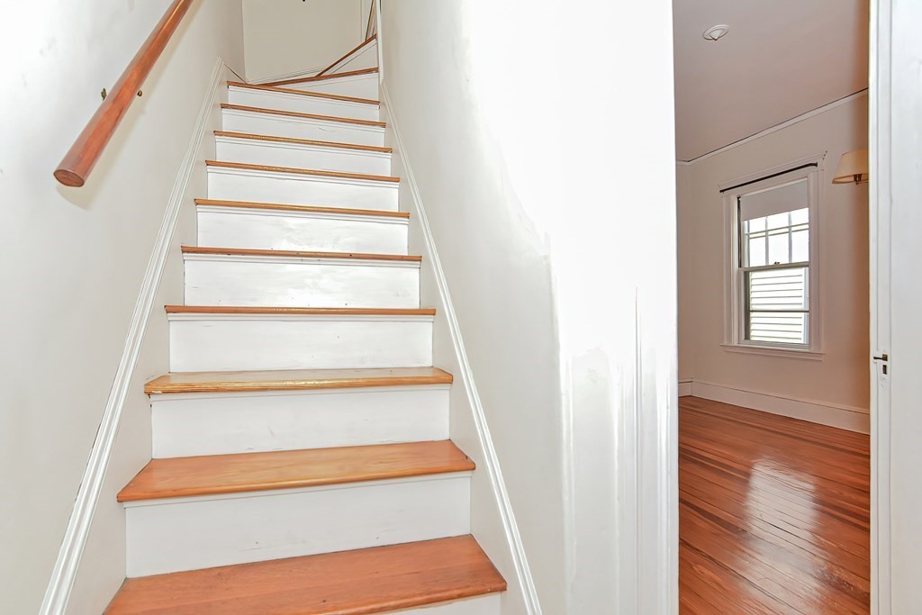 17-19 Walnut Road Somerville, MA 02145 - Photo 16 of 42 a view of entryway