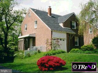 312 Edgemore Road Secane, PA 19018 - Photo 1 of 1