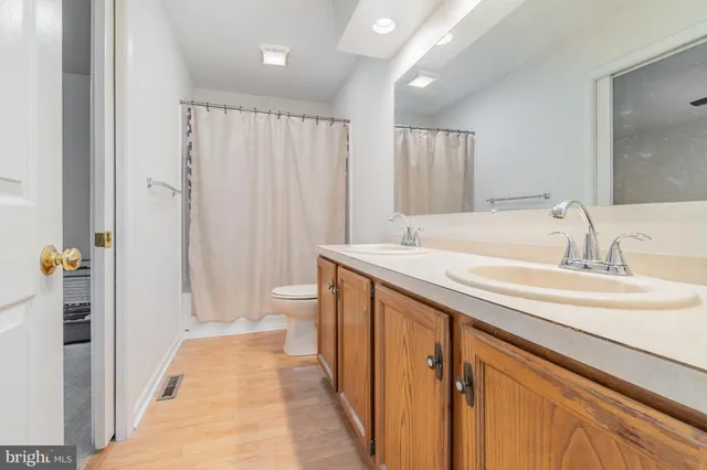 $214,900 | 6344 Darlington Drive, Harrisburg, PA 17112