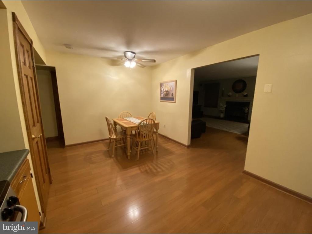 49 Longhurst Road Marlton, NJ 08053 - Photo 3 of 24