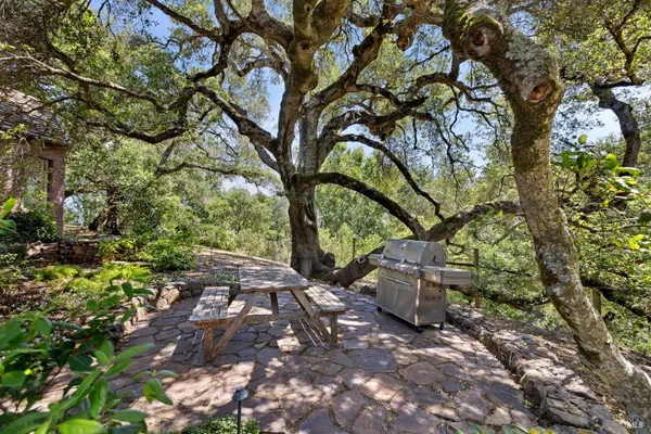 $3,485,000 | 3350 White Alder, Sonoma, CA 95476