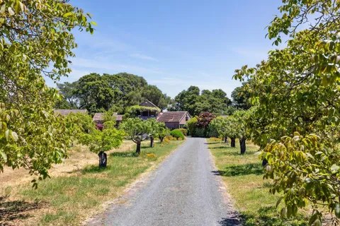 $3,485,000 | 3350 White Alder, Sonoma, CA 95476