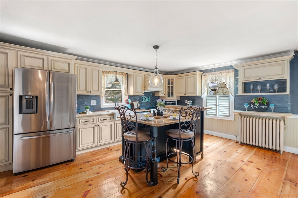 156 Boston Post Road Wayland, MA 01778 - Photo 11 of 35