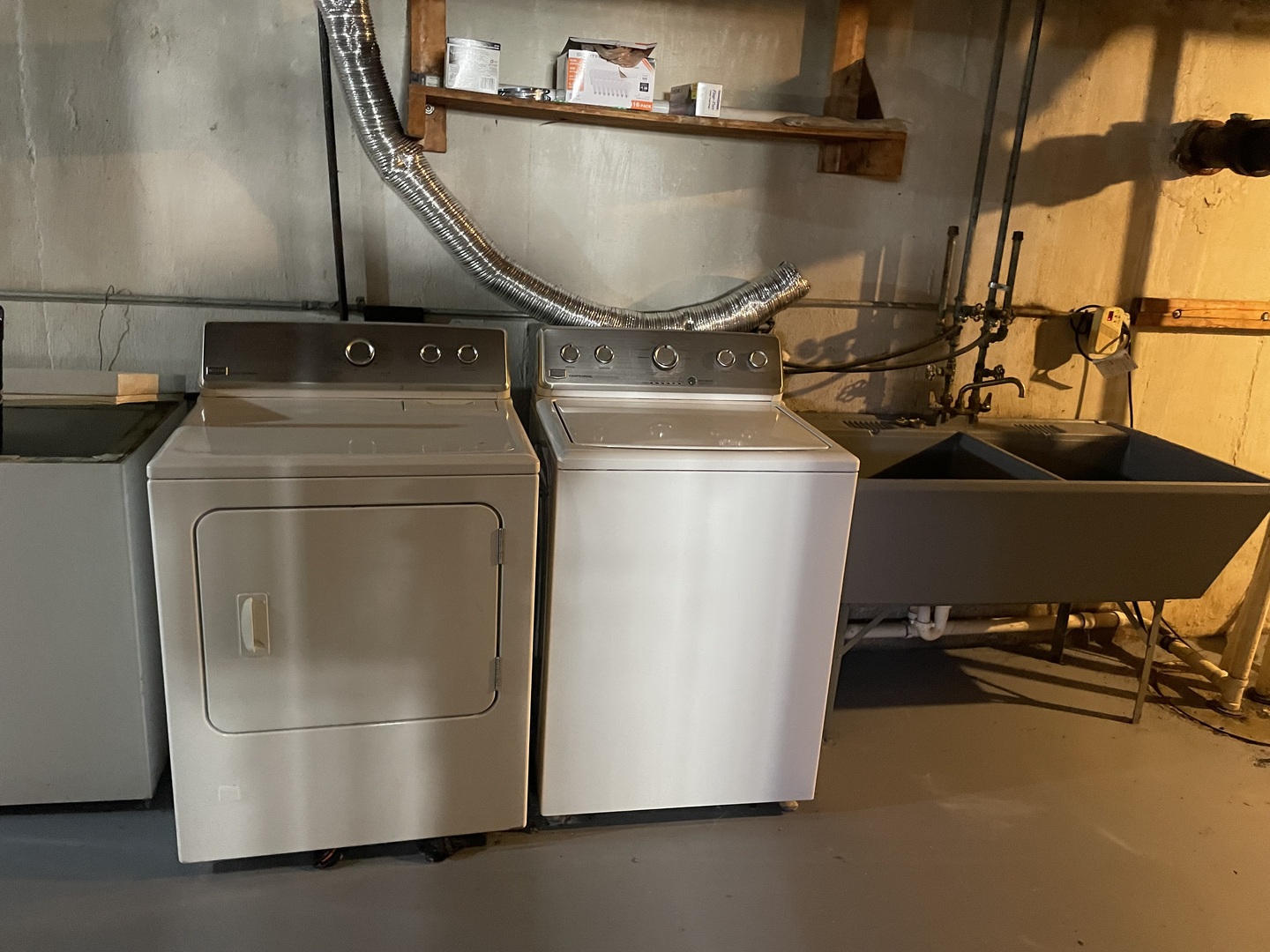 10335 Laporte Avenue Oak Lawn, IL 60453 - Photo 14 of 17 a utility room with dryer and washer