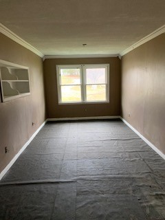 2498 South P Anderson Road Manchester, TN 37355 - Photo 7 of 12 an empty room with windows