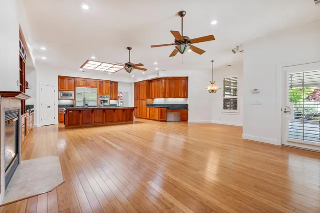 $1,699,000 | 5000 Peach Blossom Lane, Oakdale, CA 95361