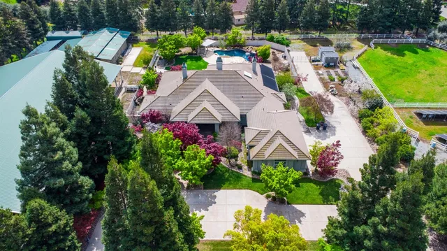 $1,699,000 | 5000 Peach Blossom Lane, Oakdale, CA 95361