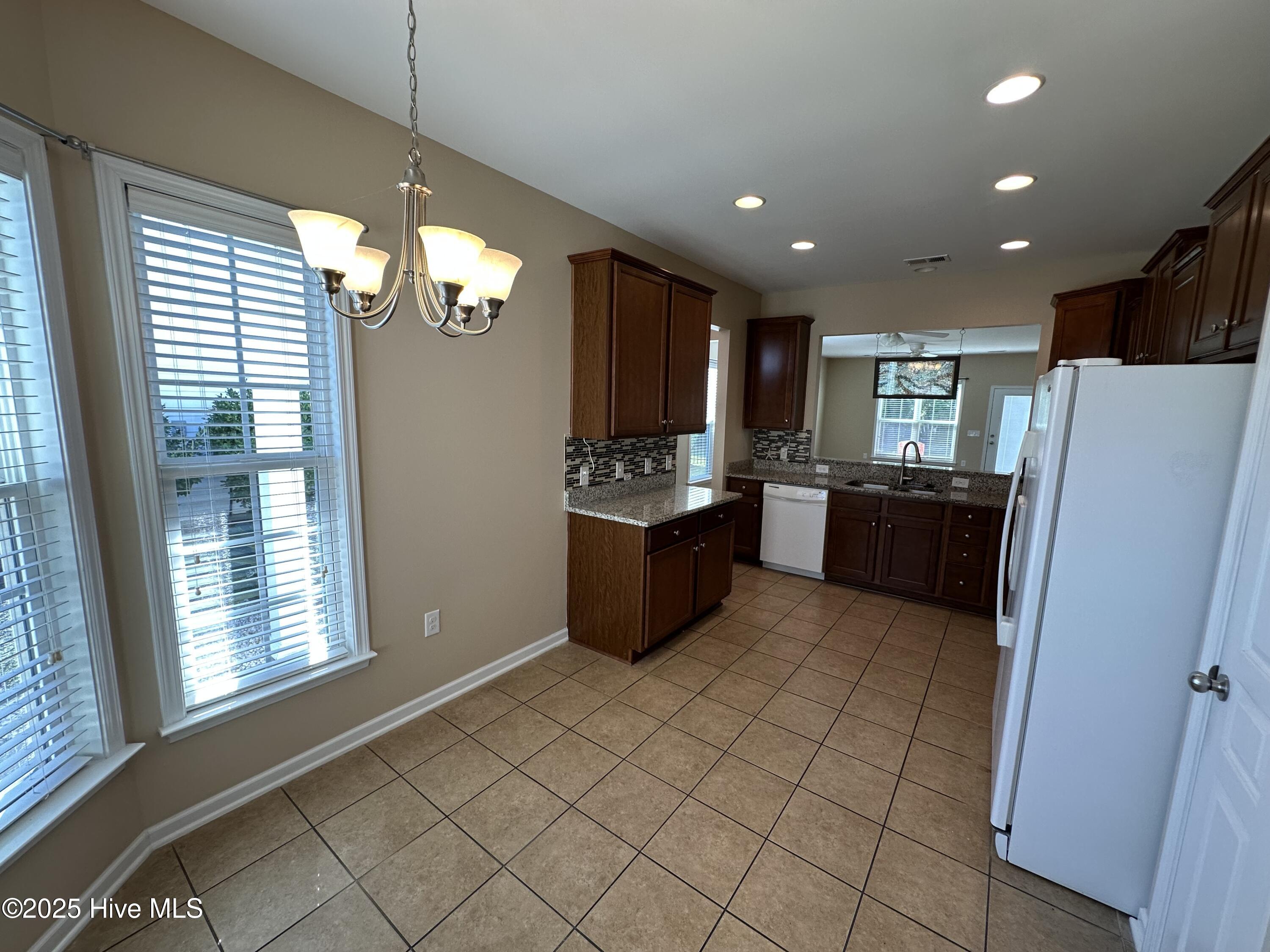 5045 Ballast Road Southport, NC 28461 - Photo 6 of 22 5045 BALLAST ROAD (11)