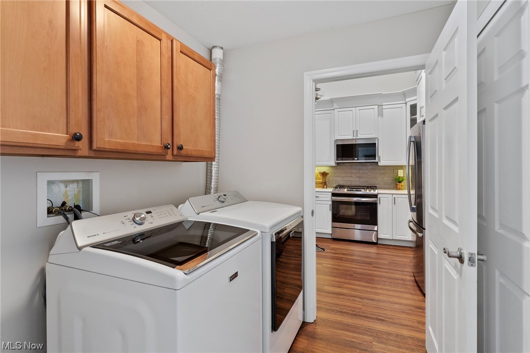 9151 Springfield Road, Unit 2001 Youngstown, OH 44514 - Photo 17 of 23 Laundry room