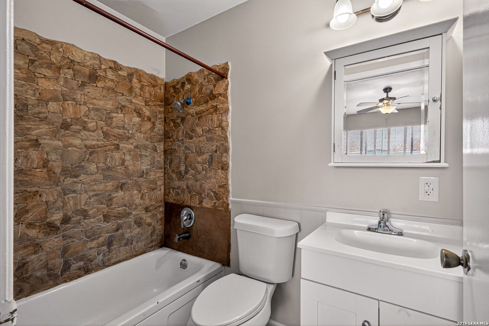 301 Deborah Drive Converse, TX 78109 - Photo 25 of 27 a bathroom with a sink toilet and shower