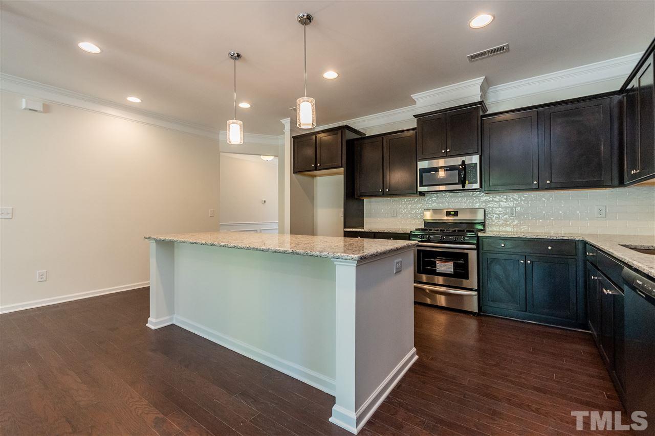 6342 Grace Lily Drive, Unit 34 Raleigh, NC 27607 - Photo 5 of 17 Gallery Image 5