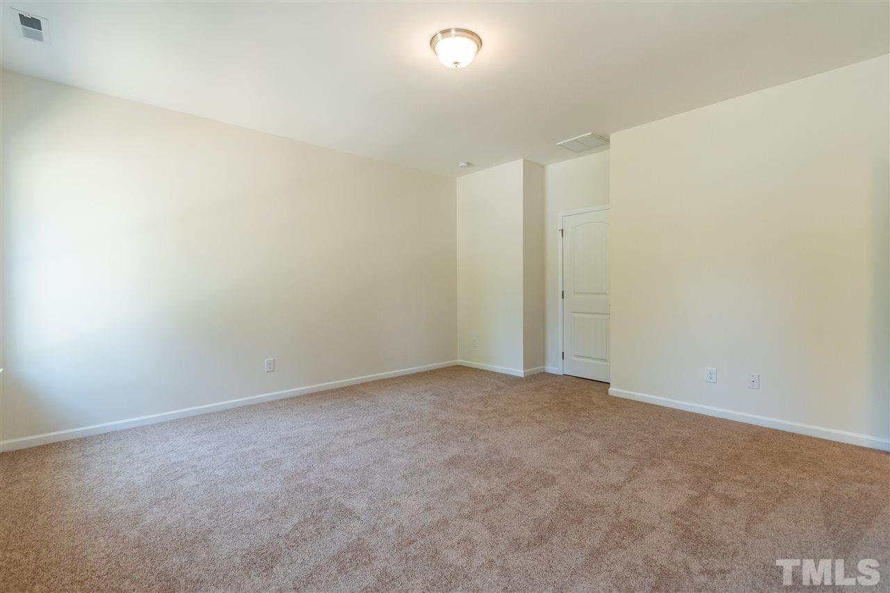 6342 Grace Lily Drive, Unit 34 Raleigh, NC 27607 - Photo 8 of 17 Gallery Image 8
