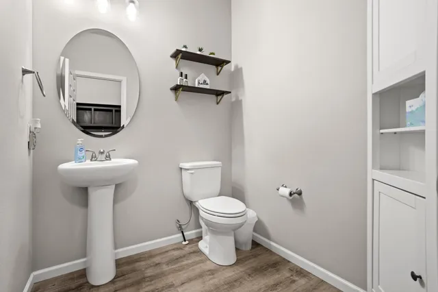 $599,900 | 7471 16th Street South, Fargo, ND 58104