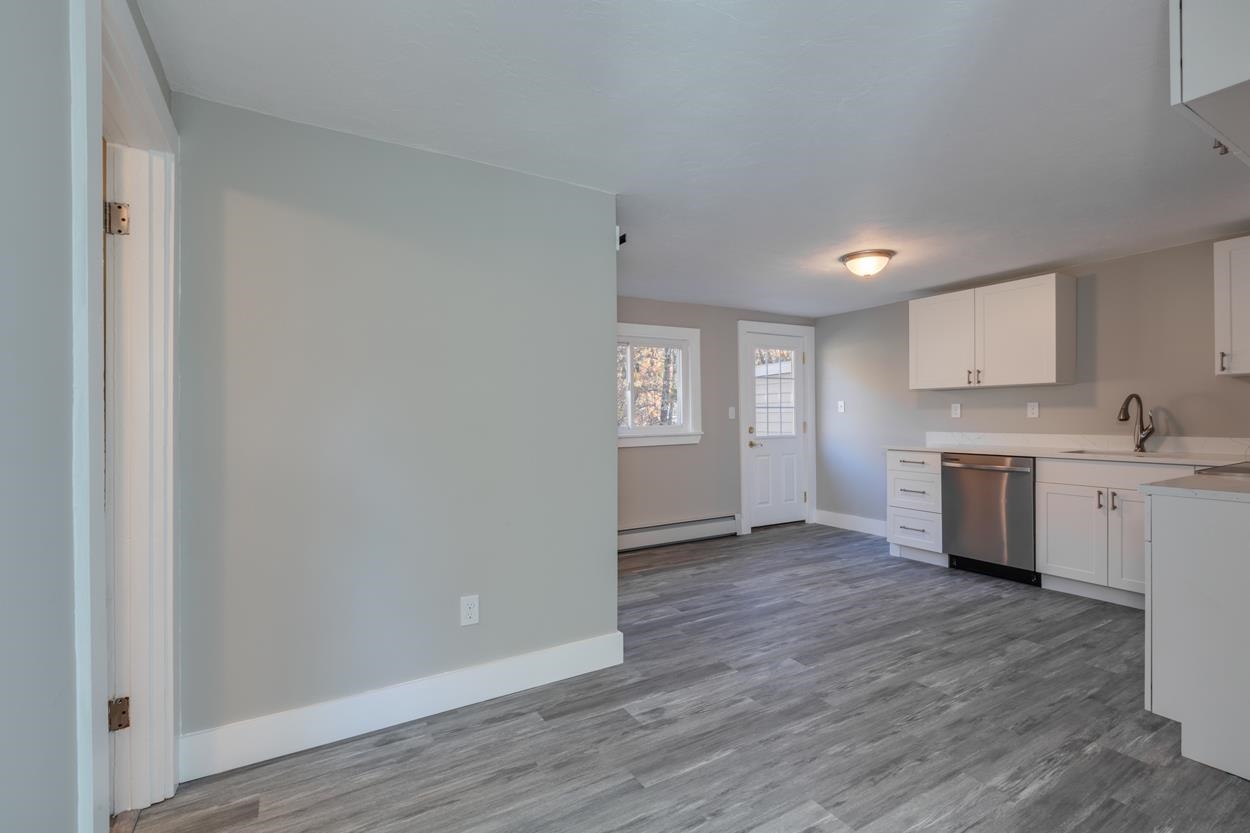 29 Amherst Road Merrimack, NH 03054 - Photo 11 of 31