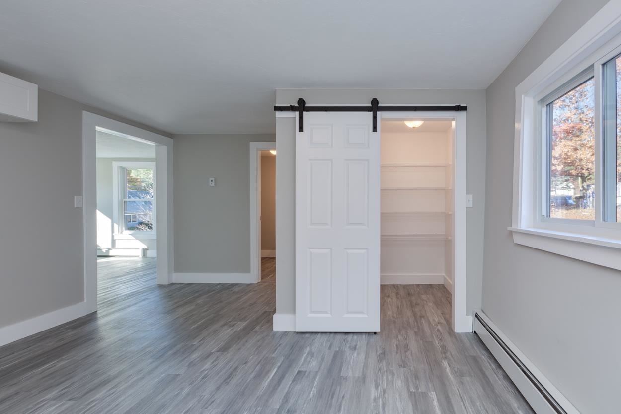29 Amherst Road Merrimack, NH 03054 - Photo 14 of 31