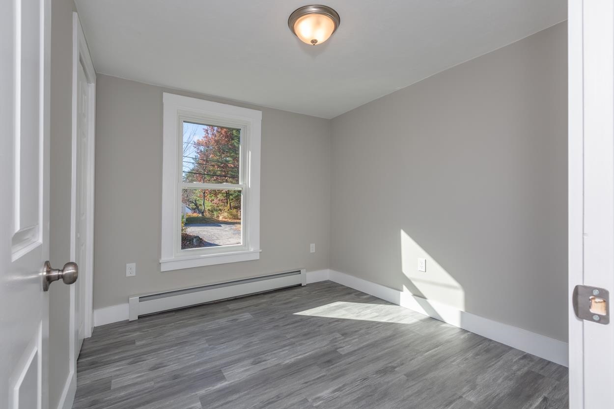 29 Amherst Road Merrimack, NH 03054 - Photo 22 of 31