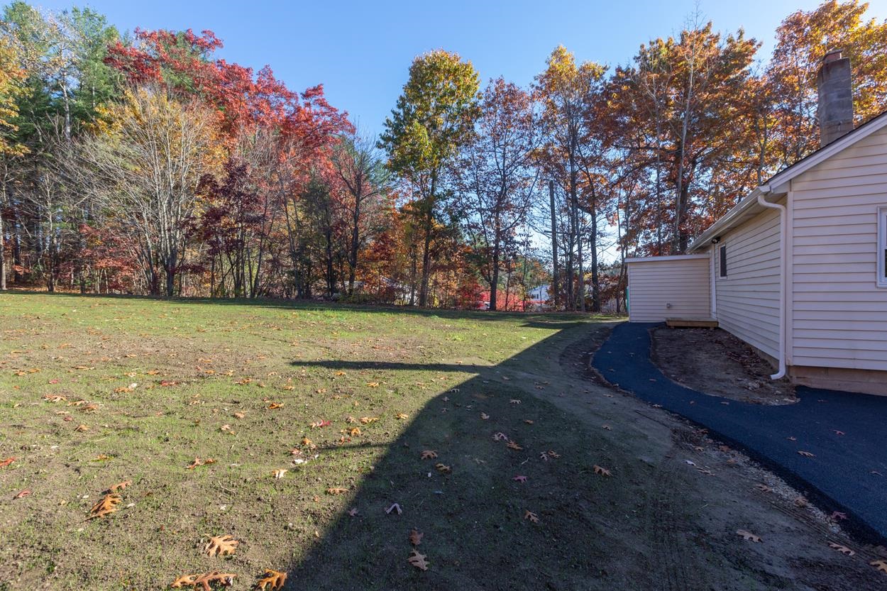 29 Amherst Road Merrimack, NH 03054 - Photo 30 of 31