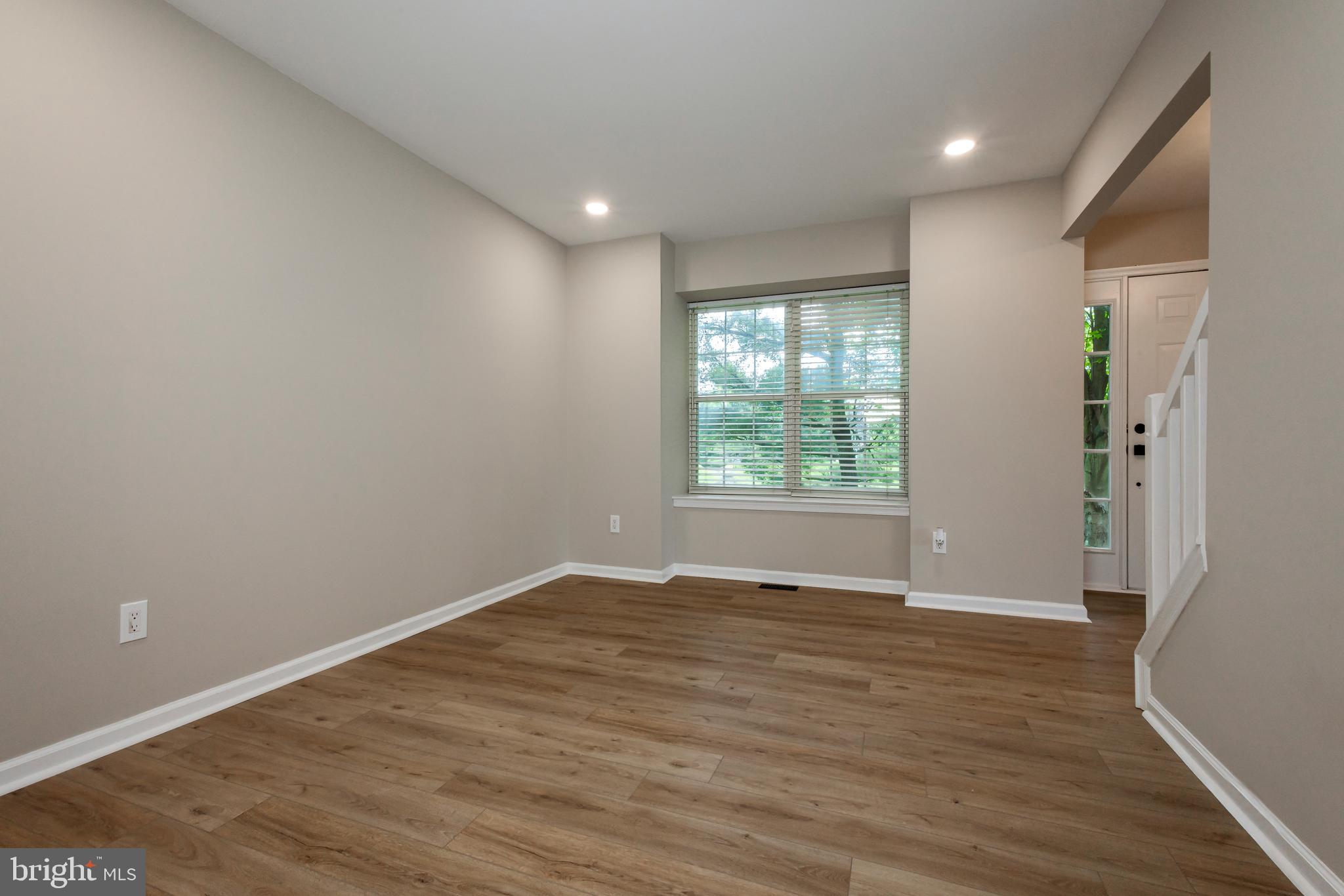 1502 Coventry Way Mount Laurel, NJ 08054 - Photo 3 of 22