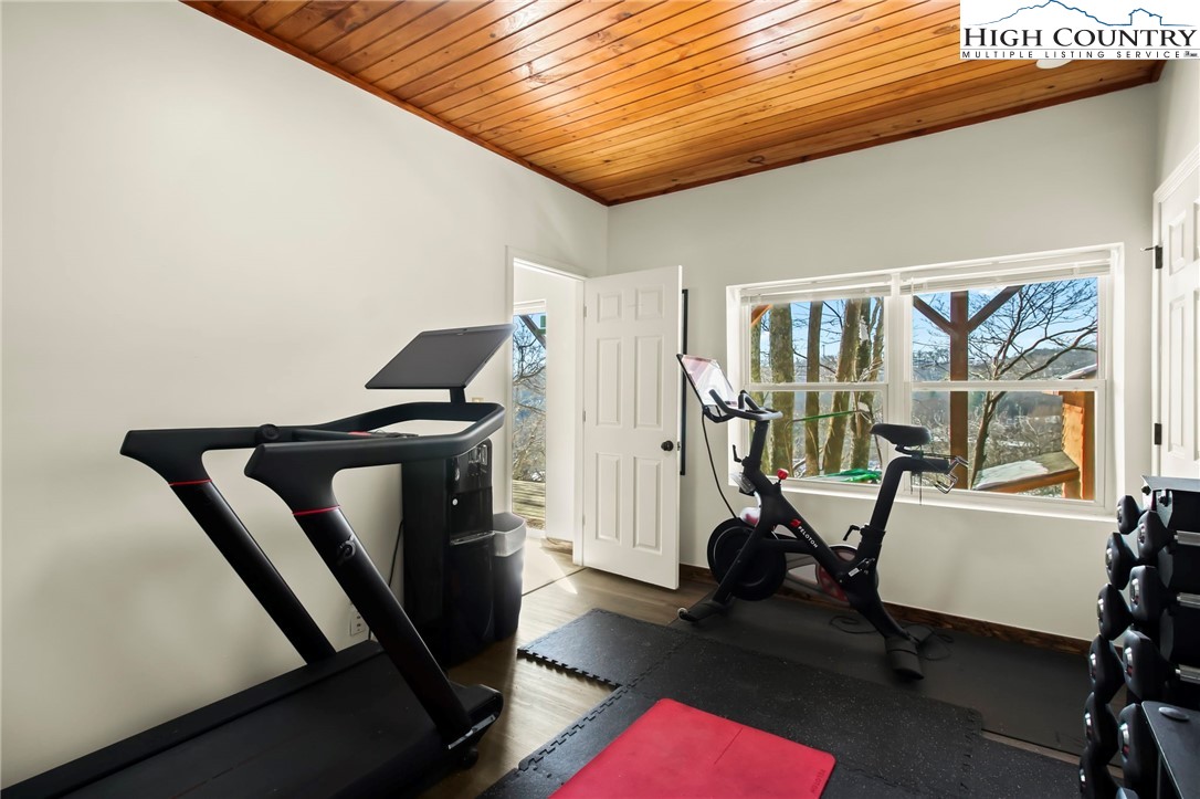 282 Charles Street Boone, NC 28607 - Photo 27 of 47 a living room with furniture
