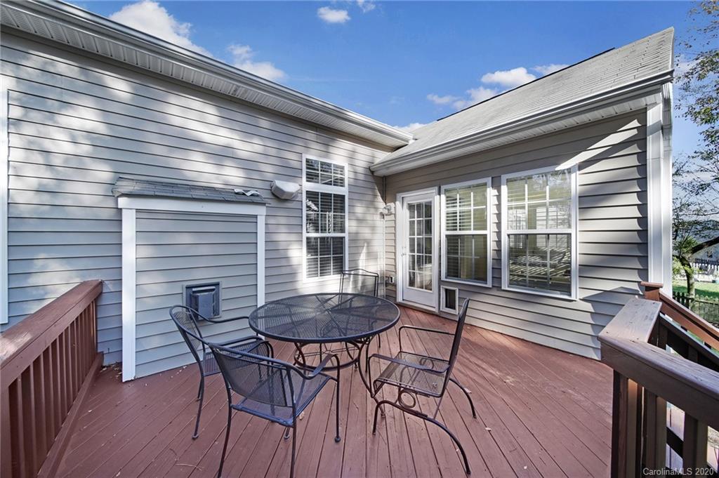 3072 Rhododendron Place Clover, SC 29710 - Photo 12 of 41