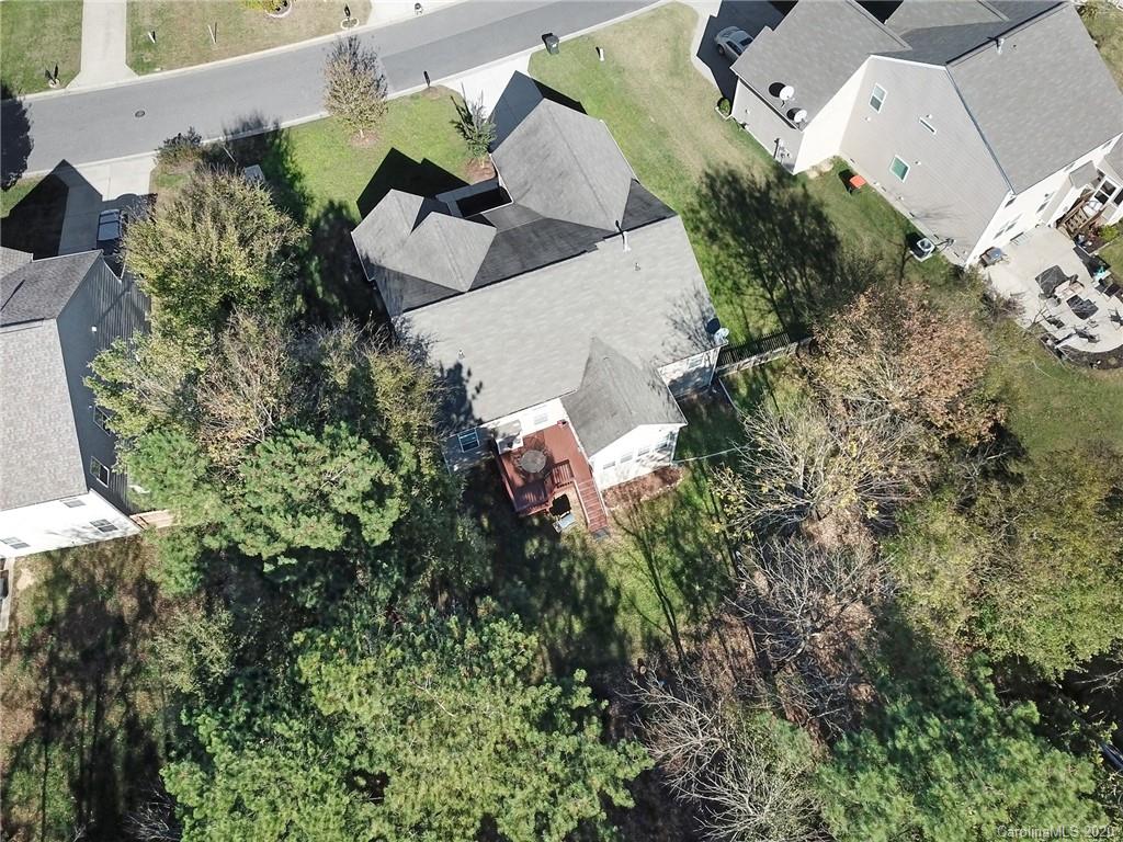 3072 Rhododendron Place Clover, SC 29710 - Photo 8 of 41