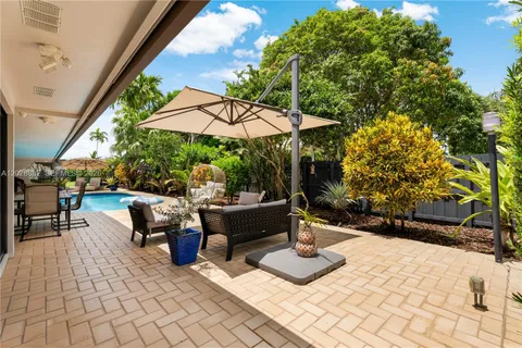 $1,995,000 | 12926 Southwest 104th Place, Miami, FL 33176
