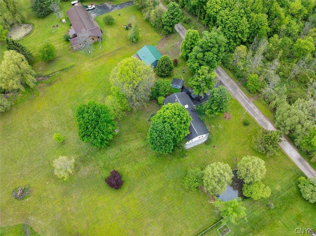 4916 Carrick Road Oneida, NY 13421 - Photo 7 of 50