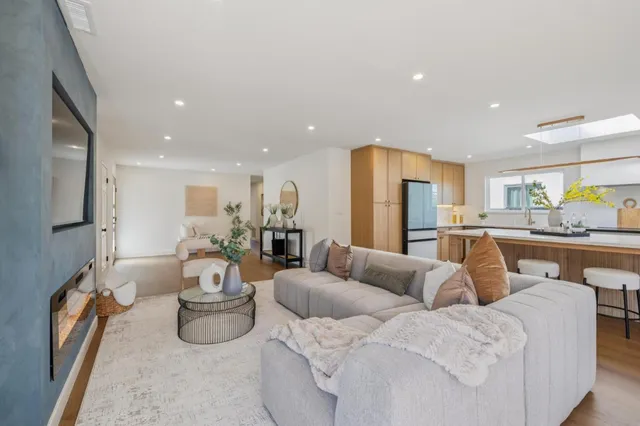 $1,498,000 | 847 Arguello Boulevard, Pacifica, CA 94044