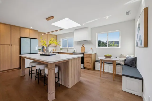 $1,498,000 | 847 Arguello Boulevard, Pacifica, CA 94044