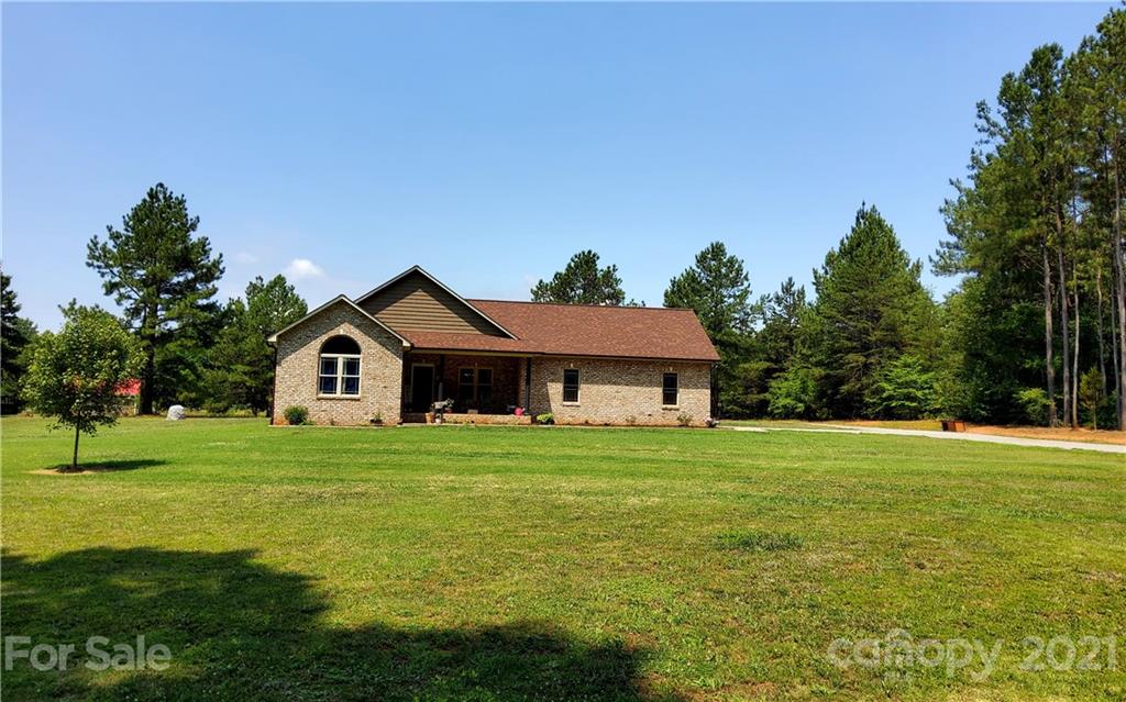 272 McGee Road Lincolnton, NC 28092 - Photo 2 of 37 Gallery Image 2