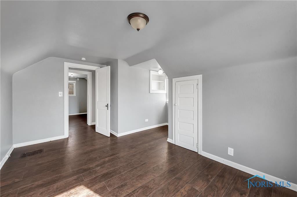 2604 West Alexis Road Toledo, OH 43613 - Photo 21 of 28 Gallery Image 21