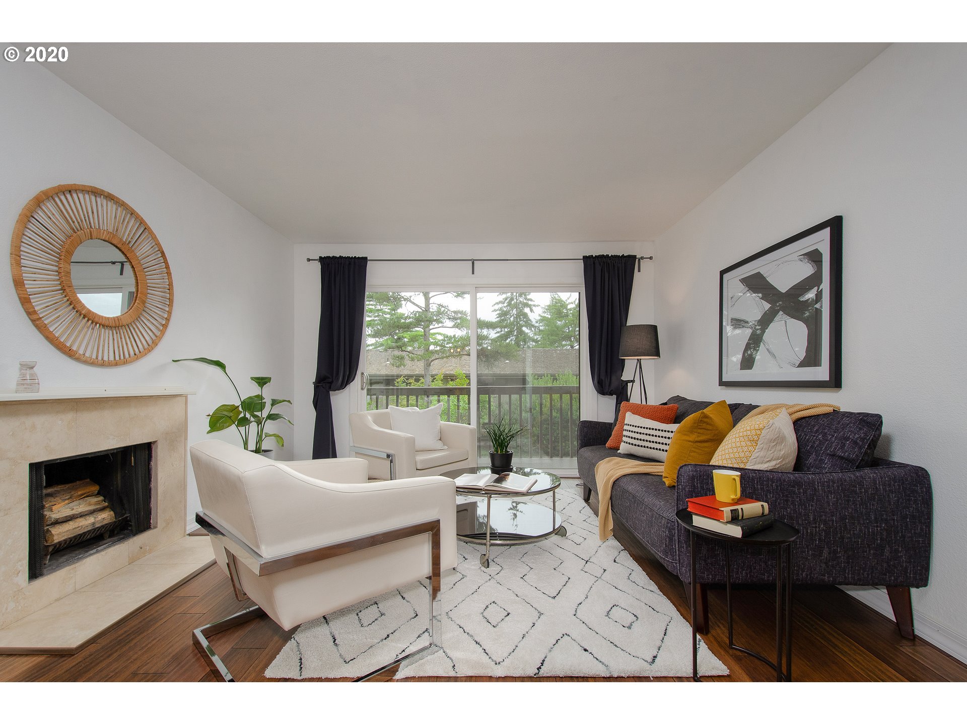 7522 Southwest Barnes Road, Unit F Portland, OR 97225 - Photo 5 of 28 Gallery Image 5