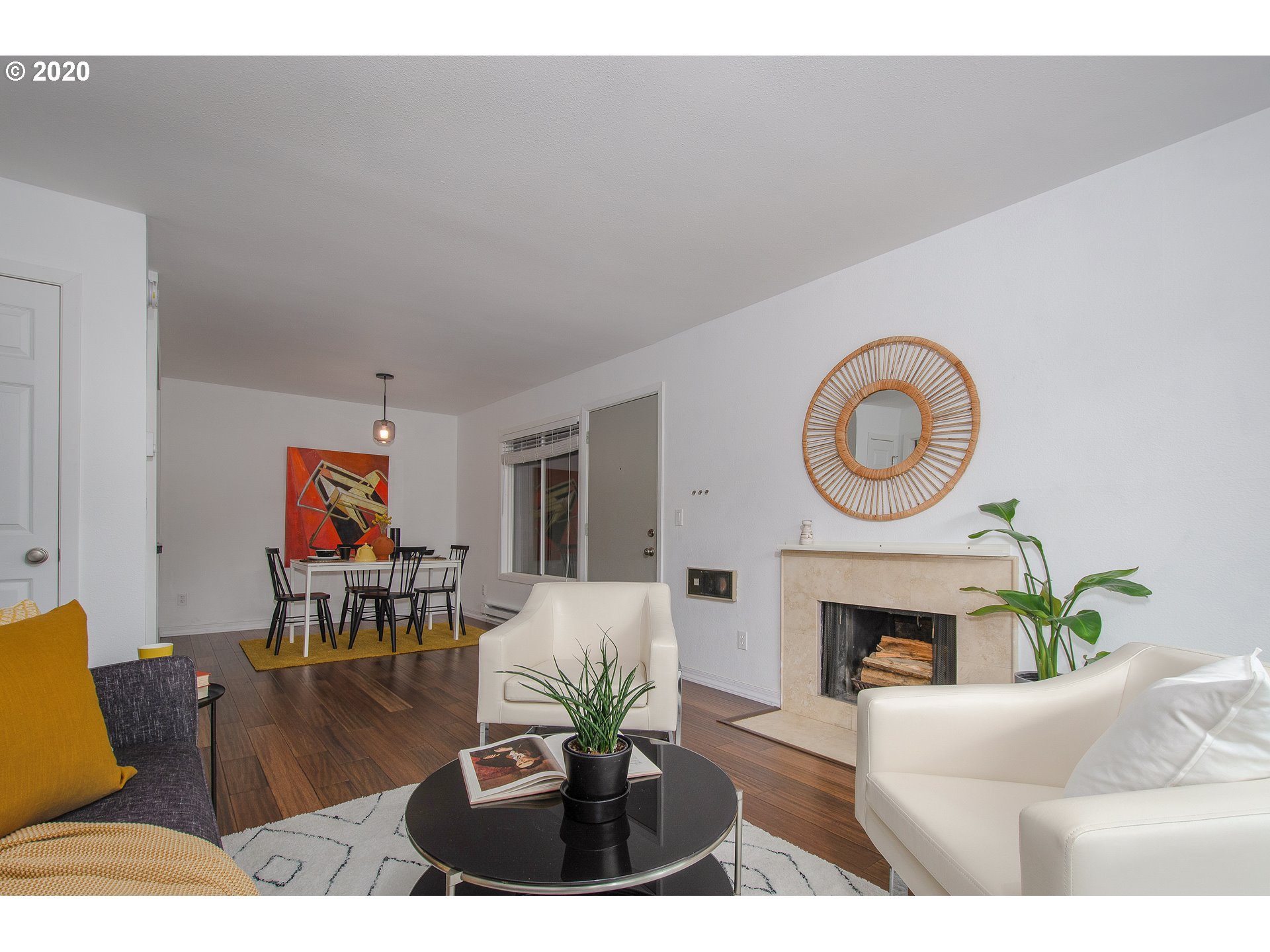 7522 Southwest Barnes Road, Unit F Portland, OR 97225 - Photo 7 of 28 Gallery Image 7