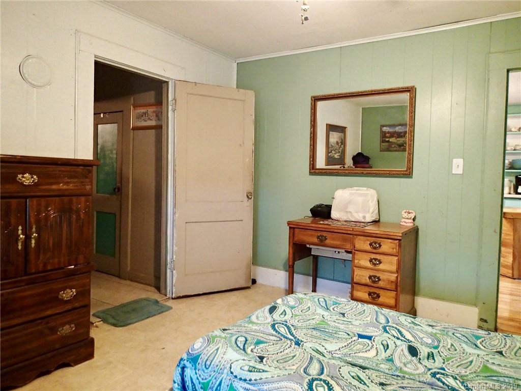 1609 Racepath Church Road Mooresboro, NC 28114 - Photo 11 of 27 Gallery Image 11