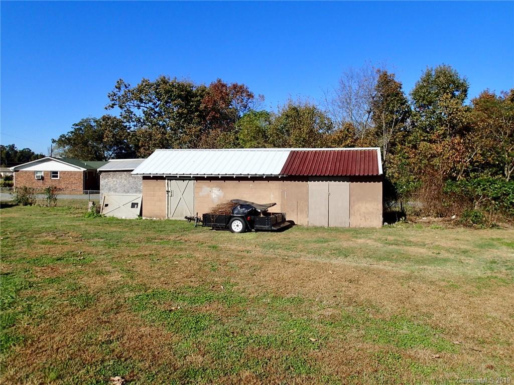 1609 Racepath Church Road Mooresboro, NC 28114 - Photo 24 of 27 Gallery Image 24