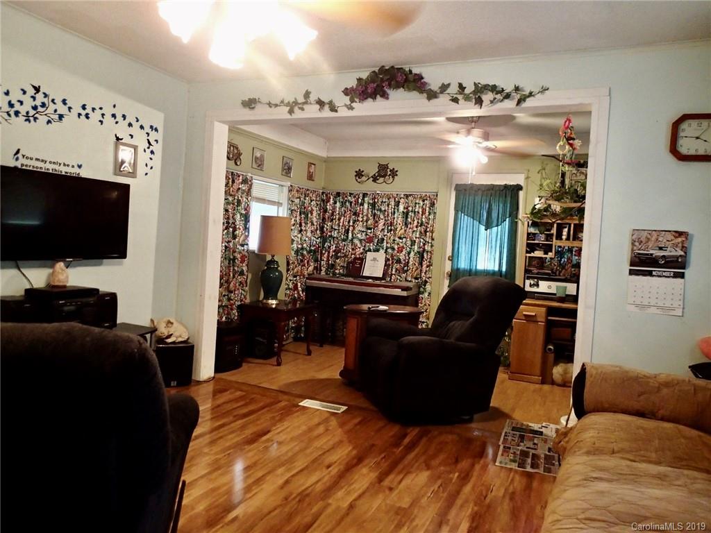 1609 Racepath Church Road Mooresboro, NC 28114 - Photo 5 of 27 Gallery Image 5