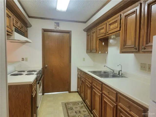 $185,000 | 155 Sunrise Lane, Brownsville, TX 78521