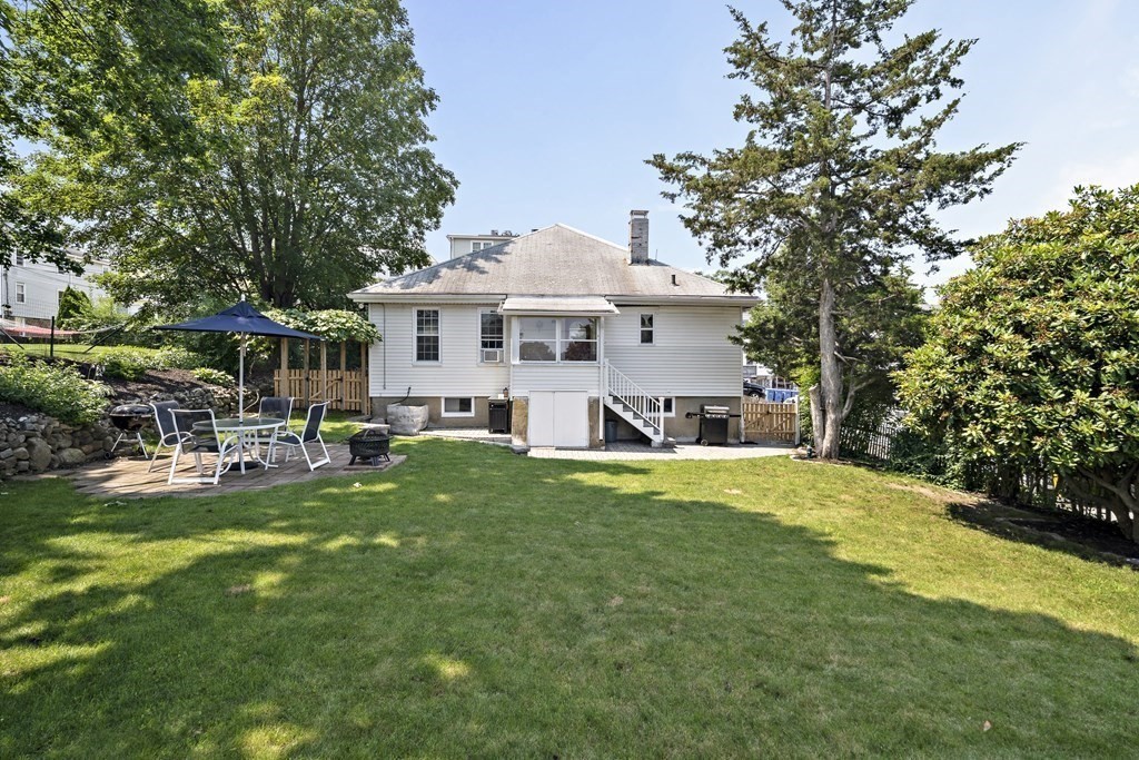 10 Columbia Road Wakefield, MA 01880 - Photo 23 of 24 Gallery Image 23