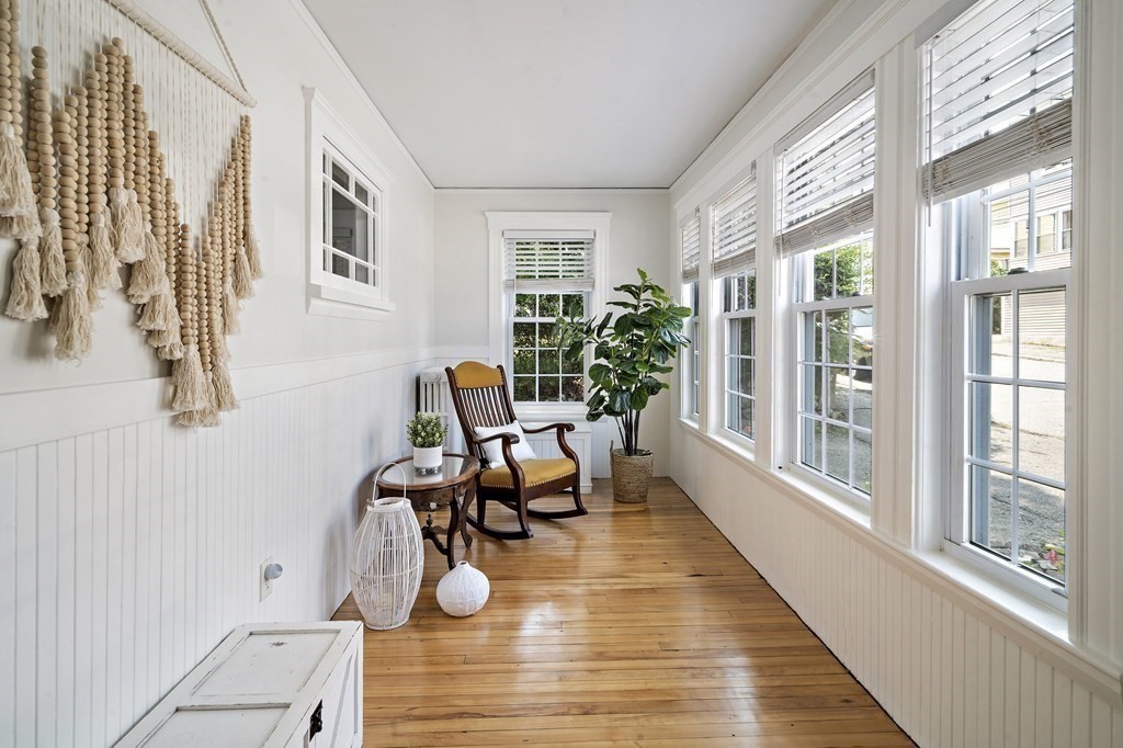 10 Columbia Road Wakefield, MA 01880 - Photo 3 of 24 Gallery Image 3