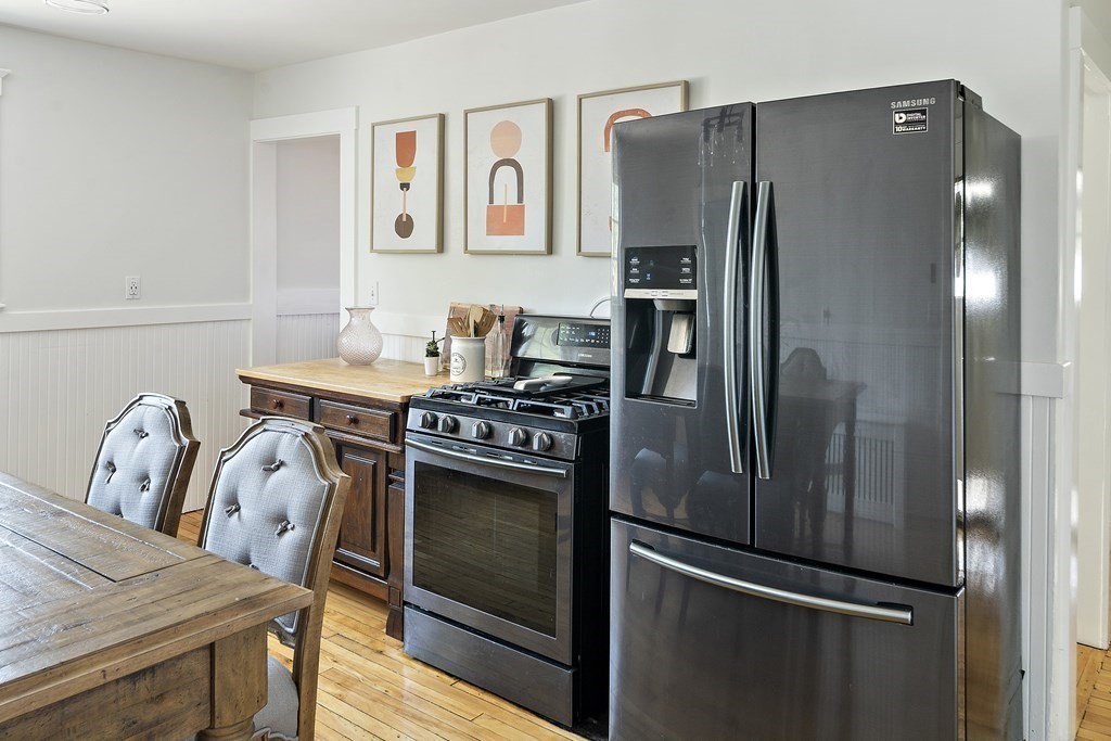 10 Columbia Road Wakefield, MA 01880 - Photo 7 of 24 Gallery Image 7