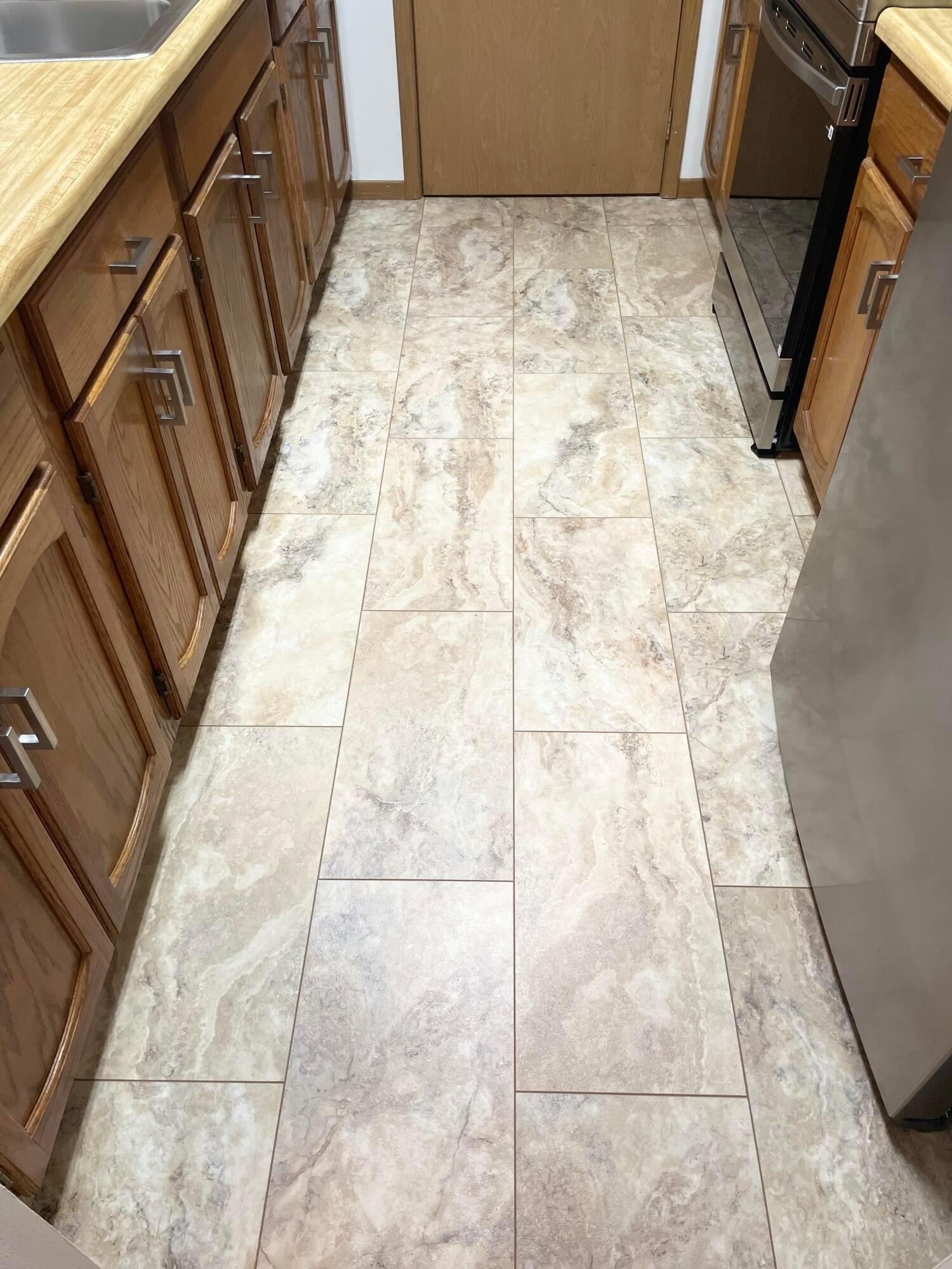 3967 Karl Road, Unit 227 Columbus, OH 43224 - Photo 8 of 39 New flooring