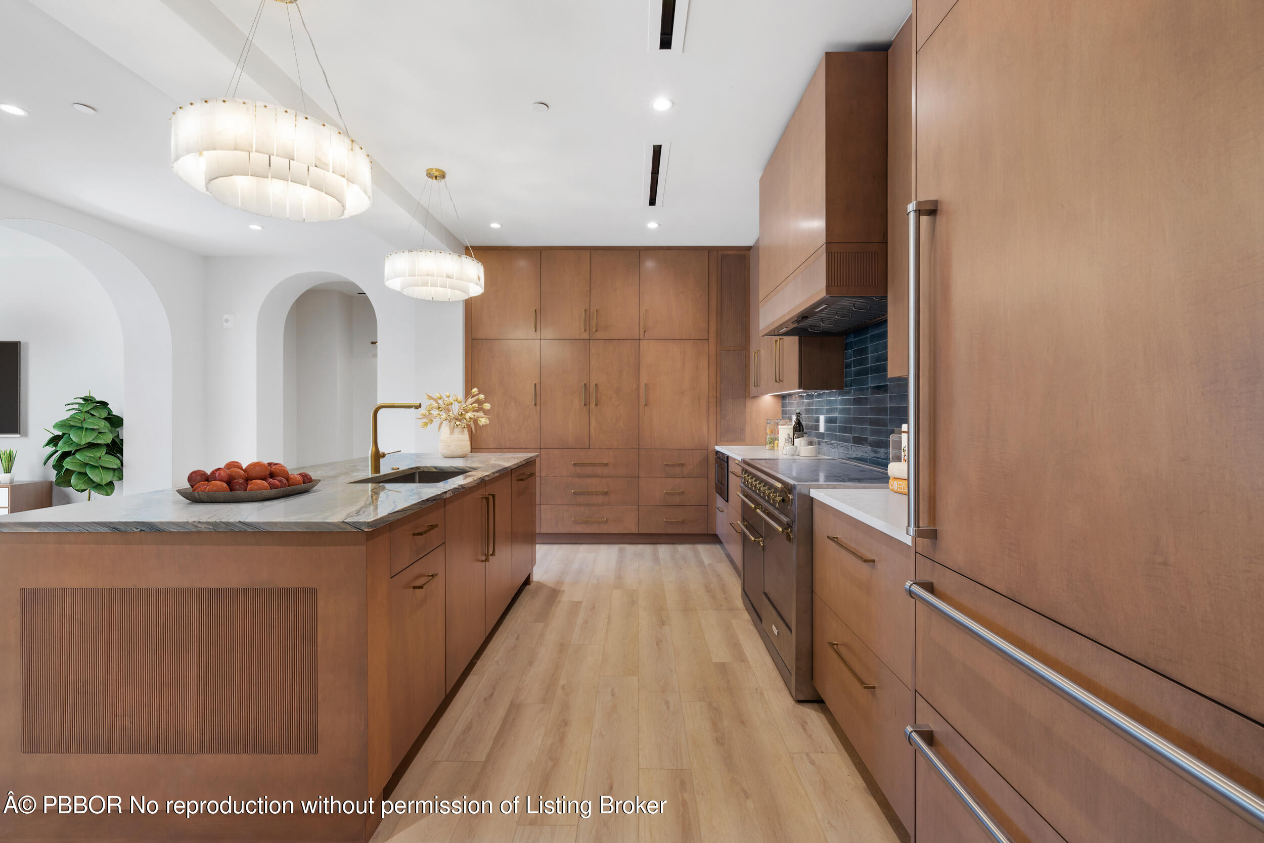 223 Sunset Avenue, Unit 2 Palm Beach, FL 33480 - Photo 2 of 15 KITCHEN