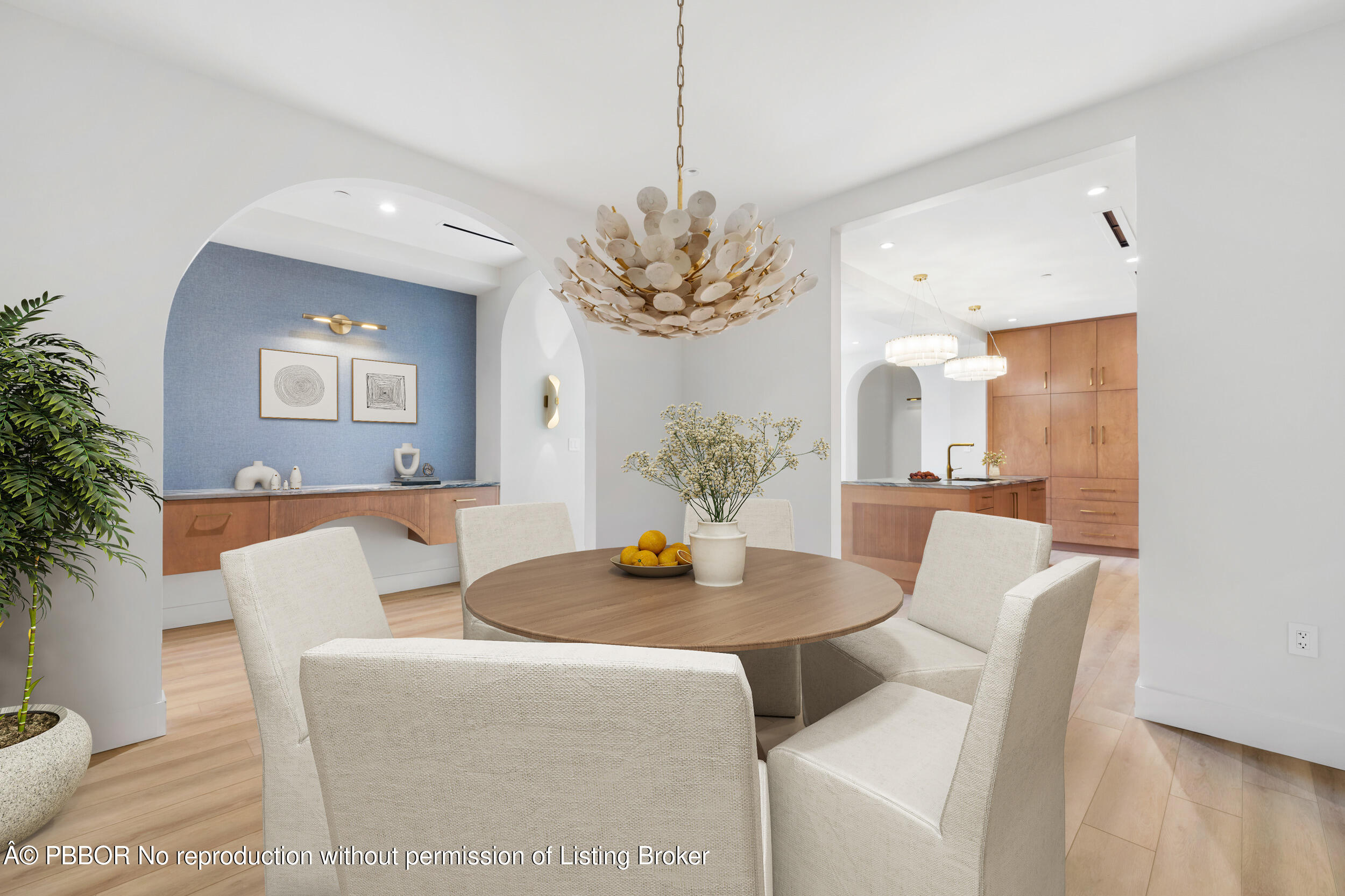 223 Sunset Avenue, Unit 2 Palm Beach, FL 33480 - Photo 4 of 15 DINING AREA